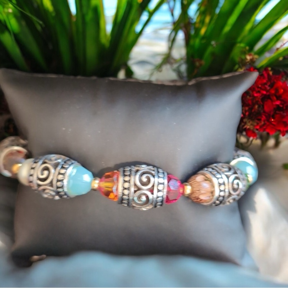 Brighton Ayu Rainbow Multi-Color Crystals Beads Wood Scroll Retired Bracelet NWT - Picture 2 of 6